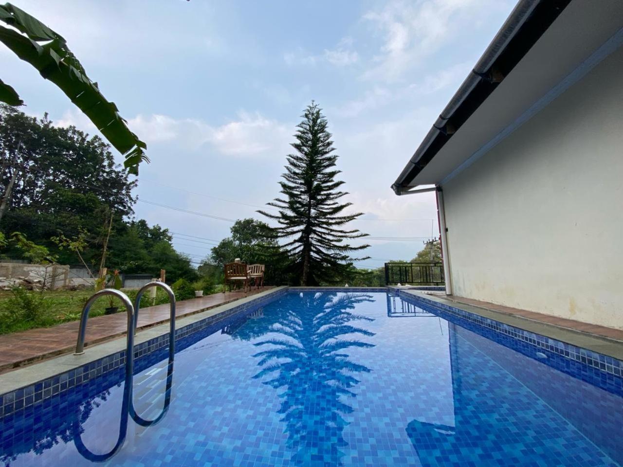 Villa Bravira Cisarua Eksteriør bilde